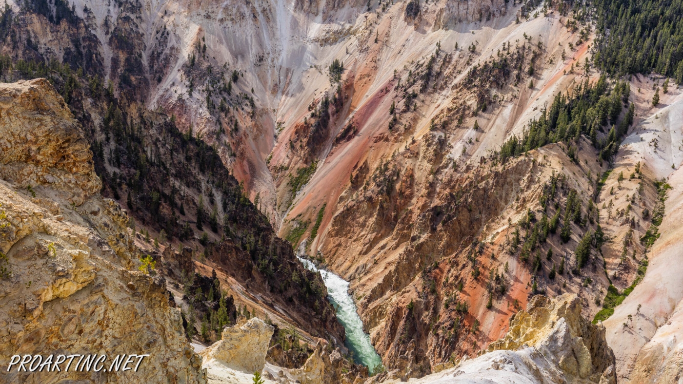 Point Sublime on the Grand Canyon of the Yellowstone National Park ...