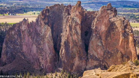 view-from-misery-ridge-trail-smith-rock-state-park-oregon-4
